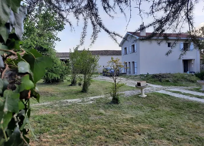 Holiday home Maison De Campagne Fources